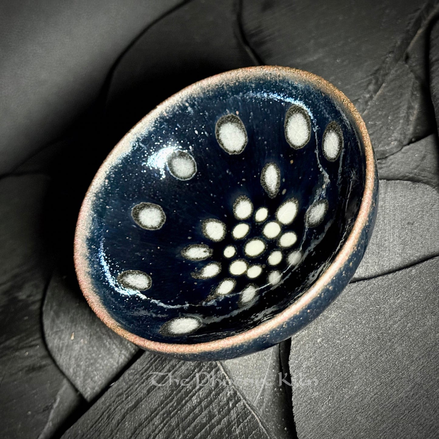 Pearl-Spot Song Re-creation Jian Ware
(SRP 2504-10-04)